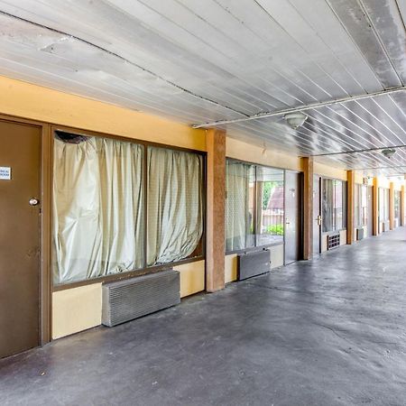 Oyo Hotel Decatur I-20 East & Wesley Club Dr Екстериор снимка
