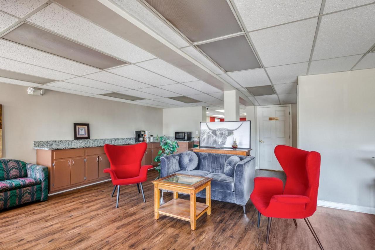 Oyo Hotel Decatur I-20 East & Wesley Club Dr Екстериор снимка