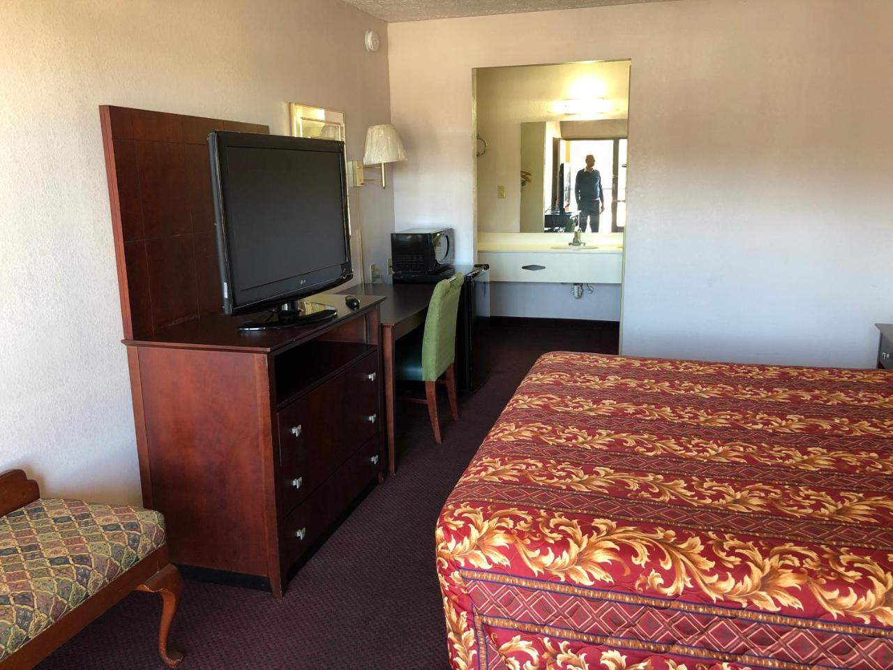 Oyo Hotel Decatur I-20 East & Wesley Club Dr Екстериор снимка